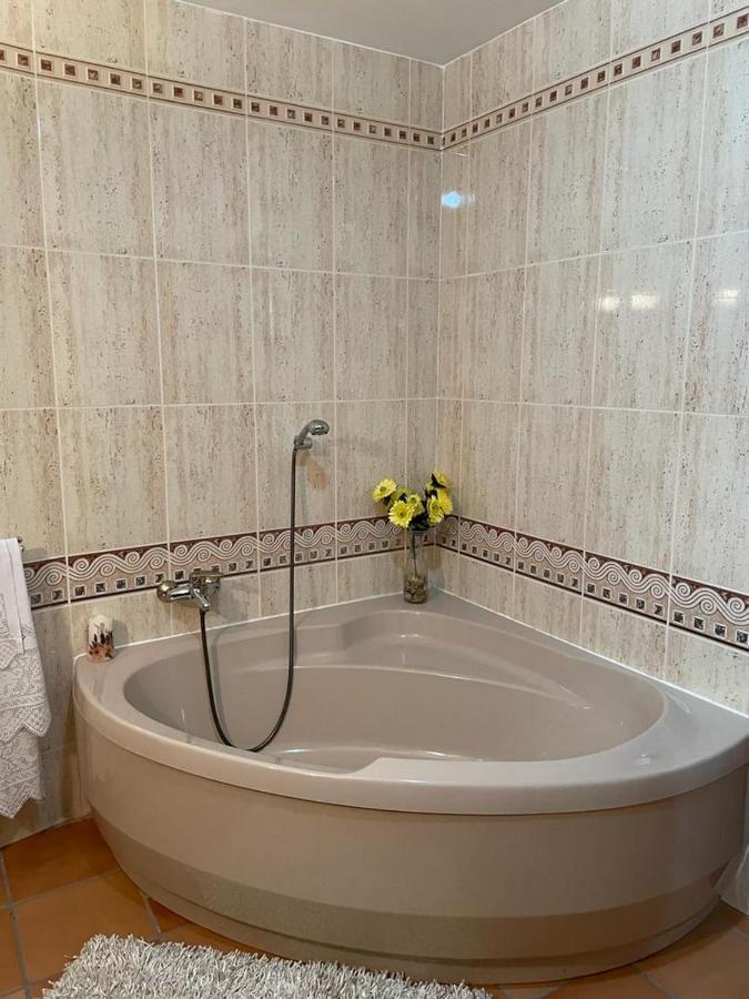 Casa Sebastiana Suite Losar De La Vera Bagian luar foto